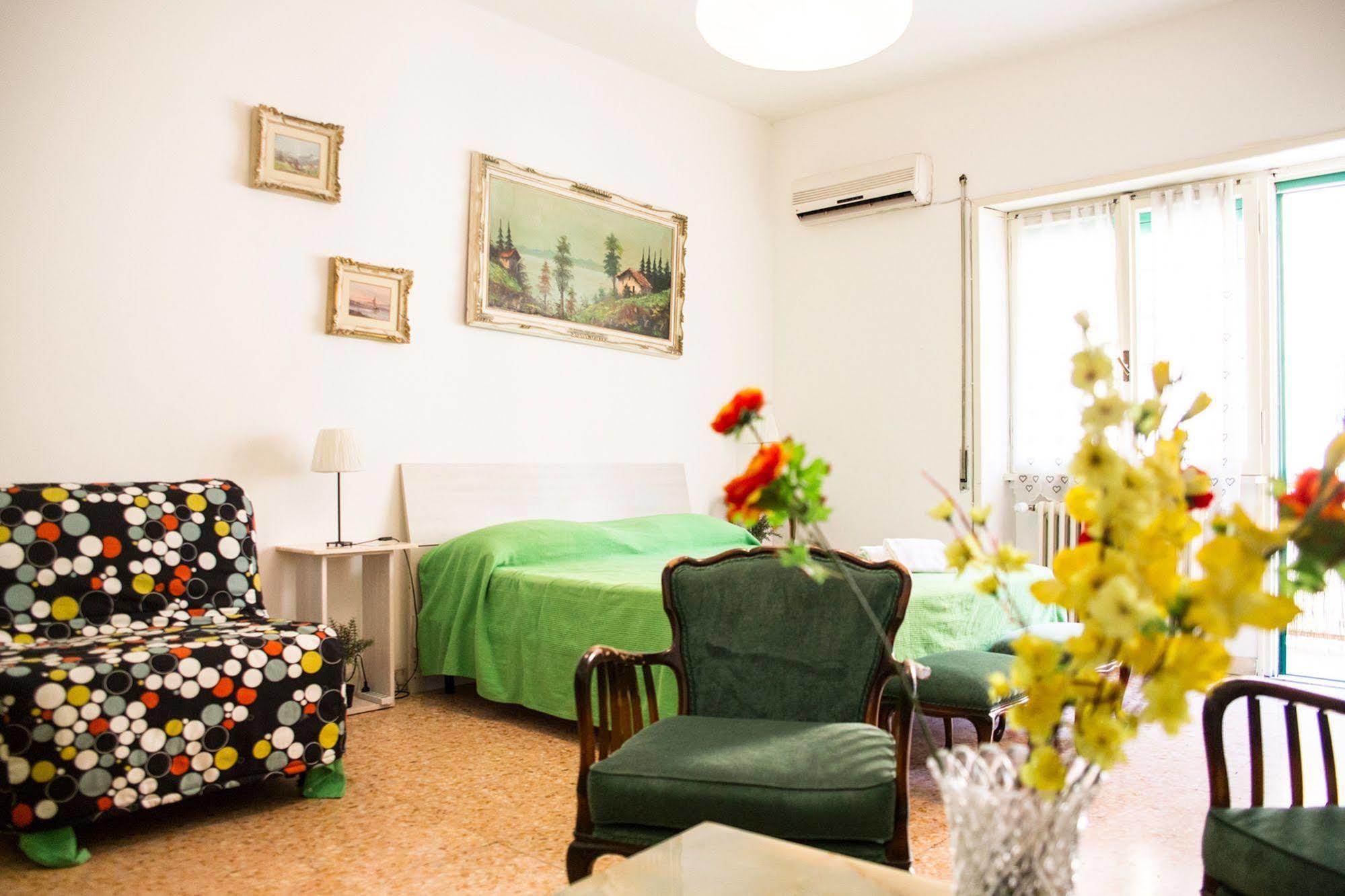 Next Stop Roma Affittacamere Casilino Экстерьер фото