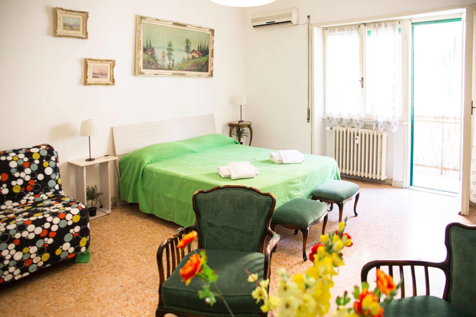 Next Stop Roma Affittacamere Casilino Экстерьер фото
